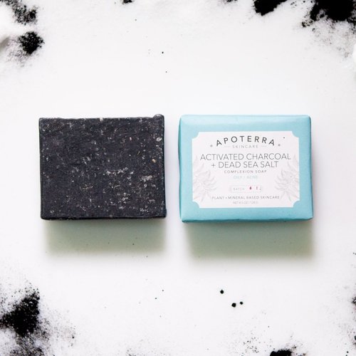 アポテラ チャコール+死海の塩ソープ(Apoterra Charcoal + Dead Sea Salt Complexion Soap)