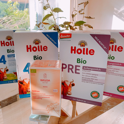 Holle Holle ホレ 牛 オーガニック粉ミルク Step 4 (12ヶ月～36ヶ月 