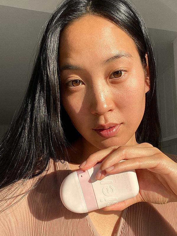 Glossier ハンドクリーム | ナチュラカート - 世界のBESTが見つかる場所